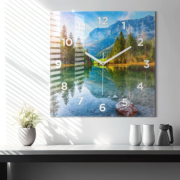 Wanduhr quadratisch Fluss Berge Landschaft