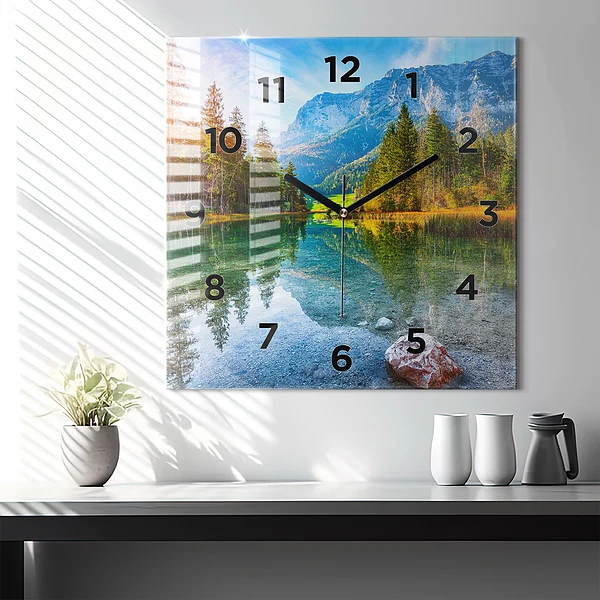 Wanduhr quadratisch Fluss Berge Landschaft