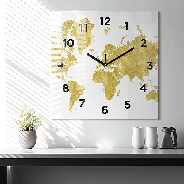 Wanduhr modern quadratisch Goldene Weltkarte