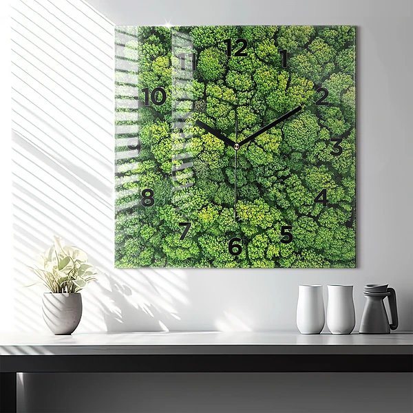 Wanduhr quadratisch mit motiv Wald aus der Vogelperspektive