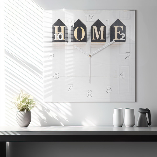 Wanduhr quadratisch Inschrift eines Hauses