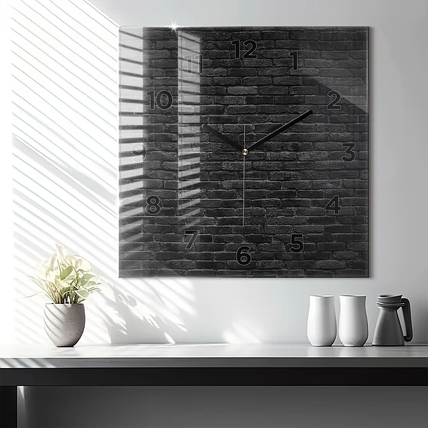 Wanduhr quadratisch mit motiv Dunkle Backsteinmauer