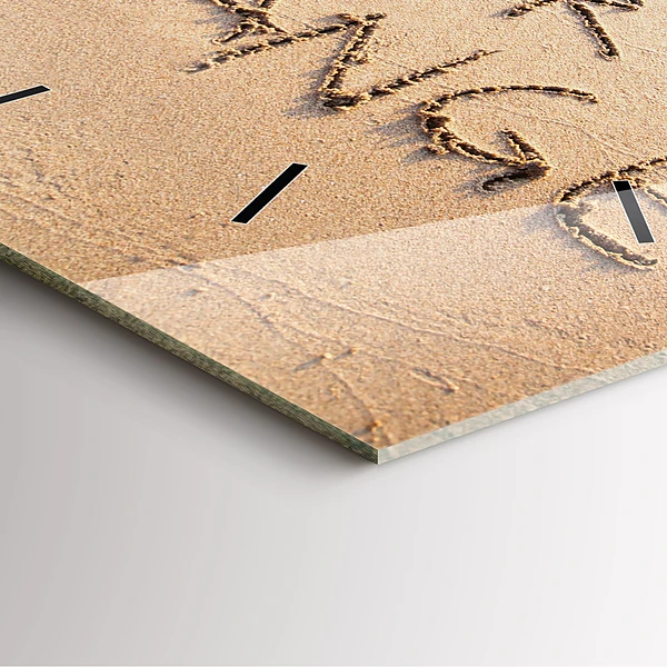 Wanduhr modern quadratisch Zitat am Strand