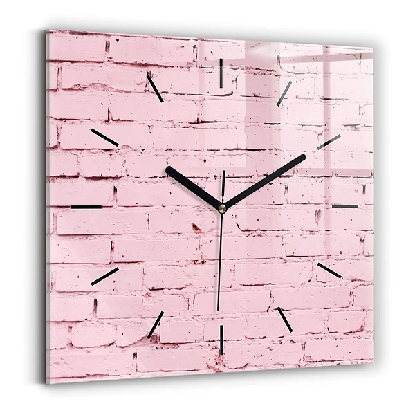 Wanduhr quadratisch Backsteinmauer
