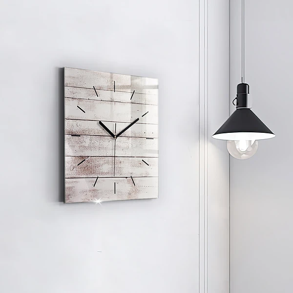 Wanduhr quadratisch Helle Holzbretter