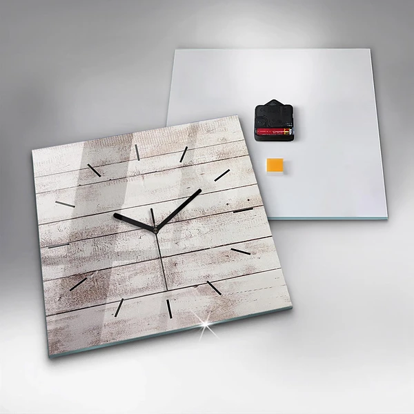 Wanduhr quadratisch Helle Holzbretter