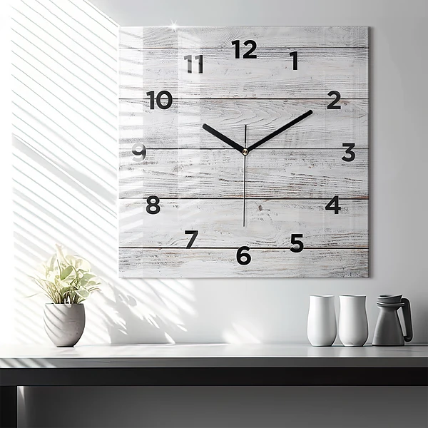 Wanduhr modern quadratisch Bemalte Bretter