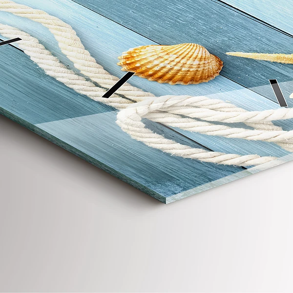 Wanduhr quadratisch Streifen und Muscheln