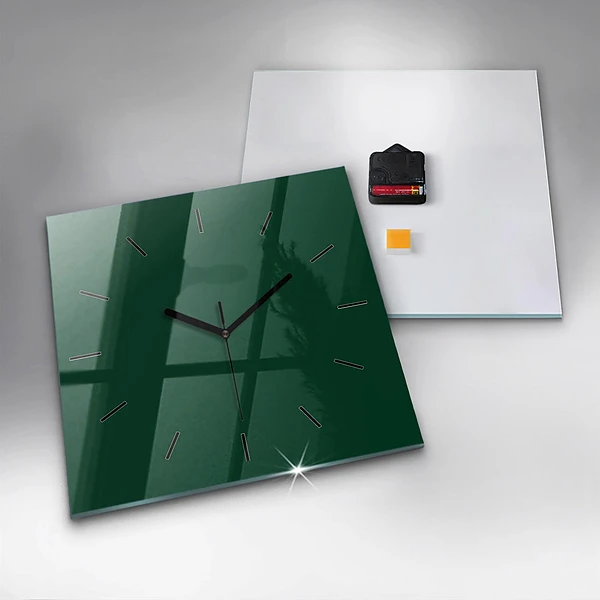 Wanduhr quadratisch Farbe Flasche grün