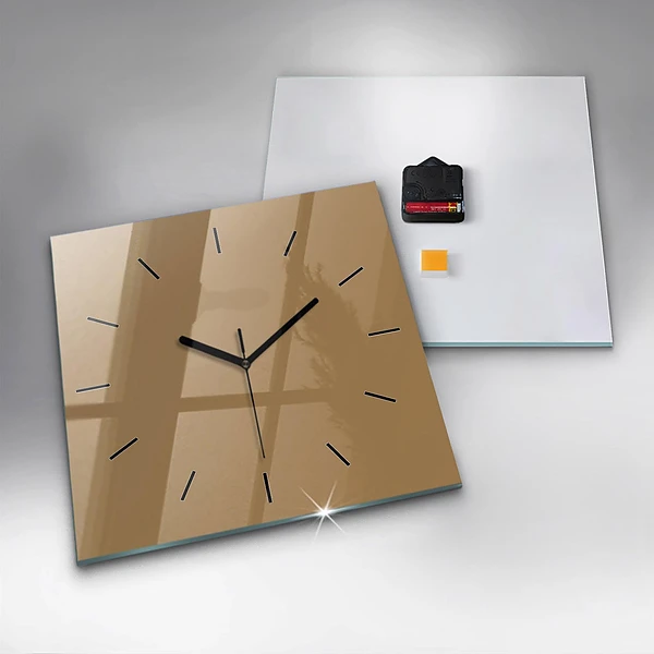 Wanduhr quadratisch Die Farbe Dunkelbeige