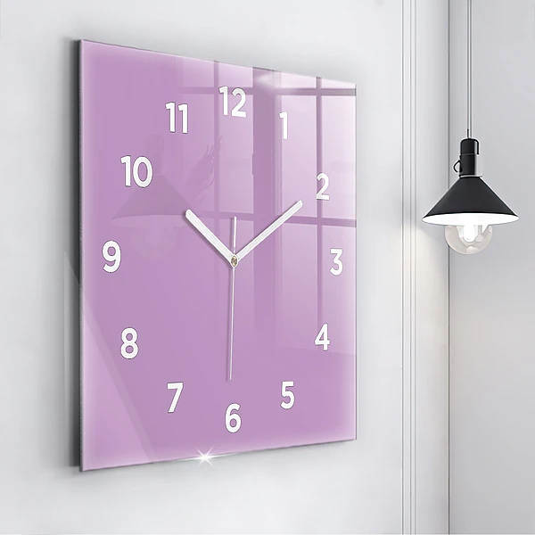 Wanduhr modern quadratisch Farbe Flieder