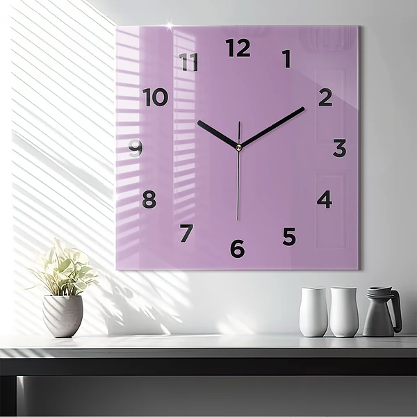 Wanduhr modern quadratisch Farbe Flieder