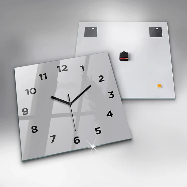 Wanduhr quadratisch mit motiv Farbe hellgrau