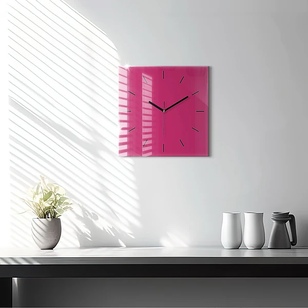 Wanduhr quadratisch Farbe kräftiges Rosa