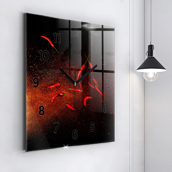 Wanduhr modern quadratisch Chili-Schoten