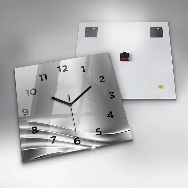 Wanduhr modern quadratisch Silberne Abstraktion