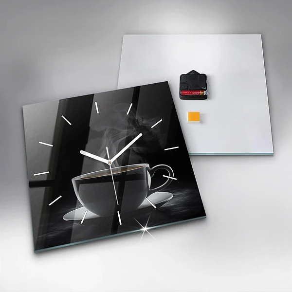 Wanduhr quadratisch Tasse mit schwarzem Kaffee