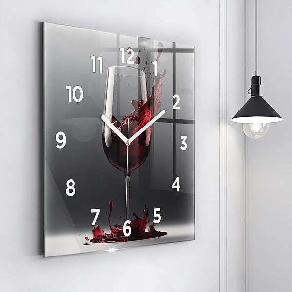 Wanduhr modern quadratisch Glas Rotwein