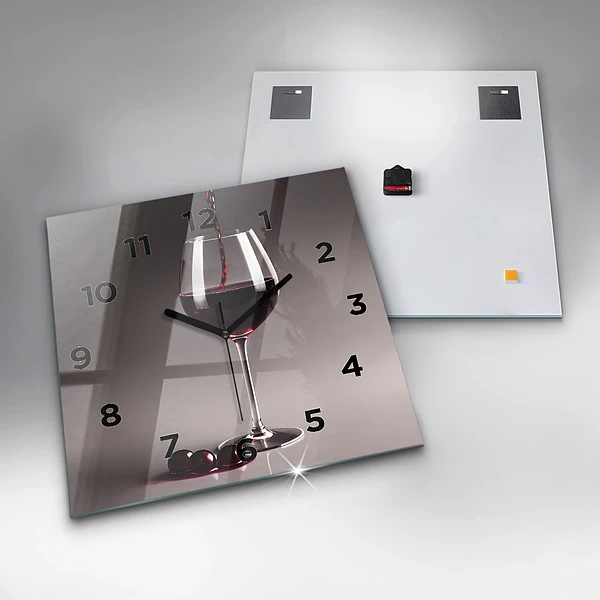 Wanduhr quadratisch mit motiv Lampe mit Rotwein