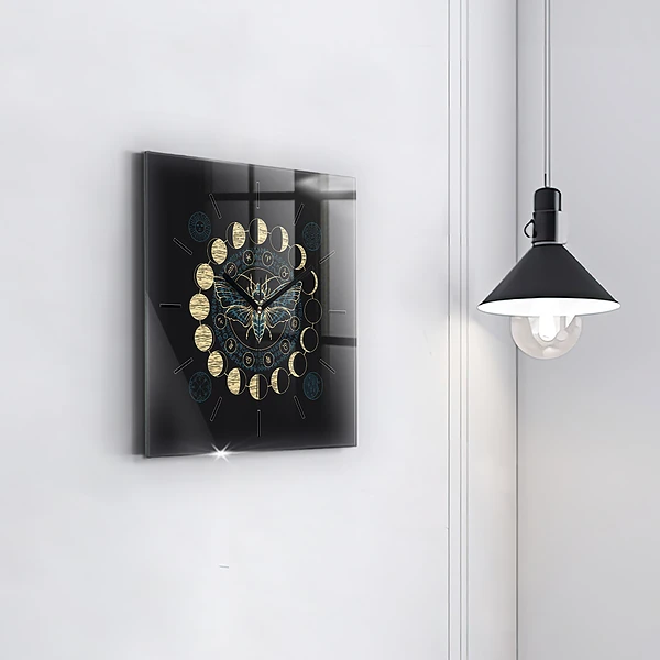 Wanduhr quadratisch Mondphasen und Insekt