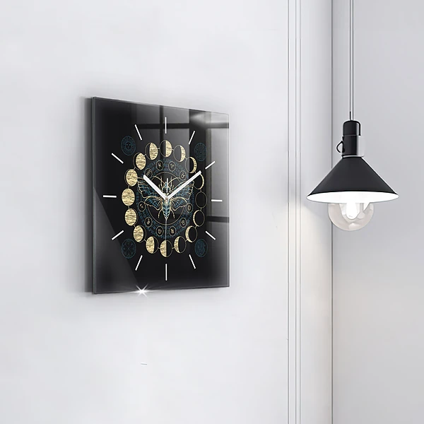 Wanduhr quadratisch Mondphasen und Insekt