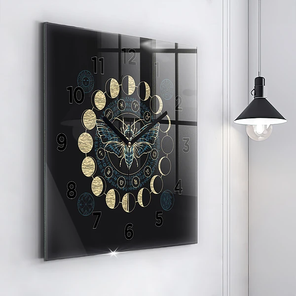 Wanduhr quadratisch Mondphasen und Insekt