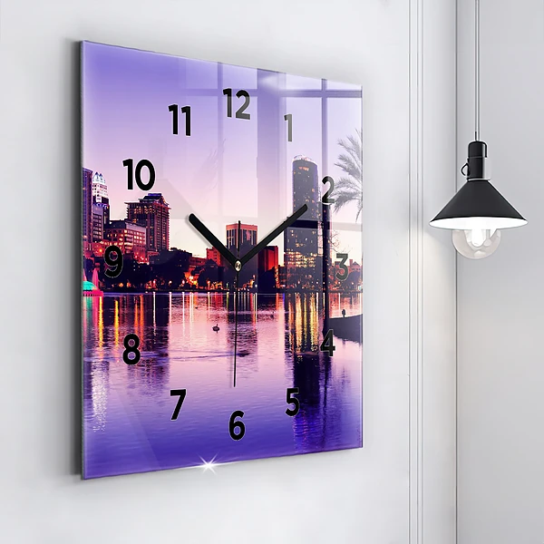 Wanduhr modern quadratisch Abendliches Stadtpanorama