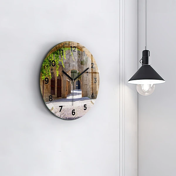 Wanduhr rund mit motiv Malerische Straße von Rhodos