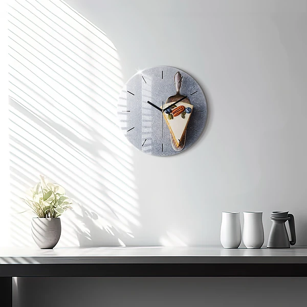 Wanduhr rund Ein Stück Kuchen