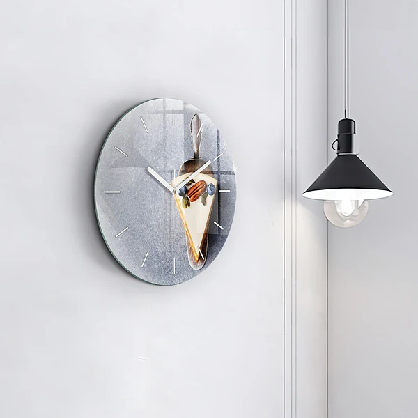 Wanduhr rund Ein Stück Kuchen