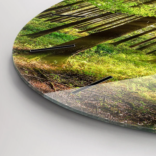 Wanduhr glas rund Sonnenaufgang im Wald