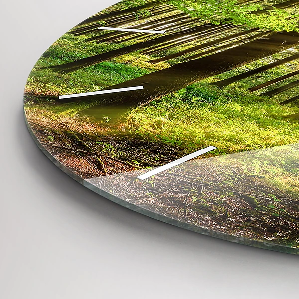 Wanduhr glas rund Sonnenaufgang im Wald