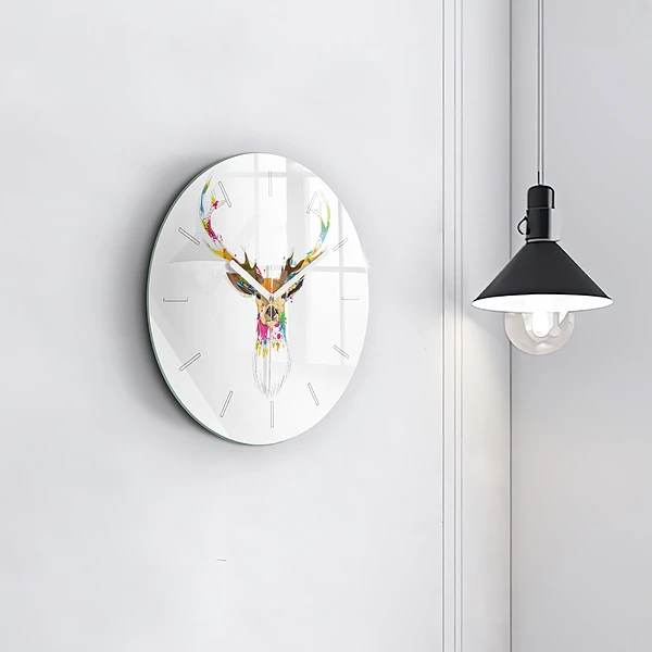 Wanduhr rund mit motiv Kopf eines farbigen Hirsches
