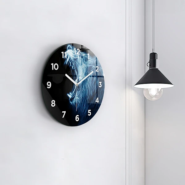 Wanduhr glas rund Körpersprache eines wilden Löwen
