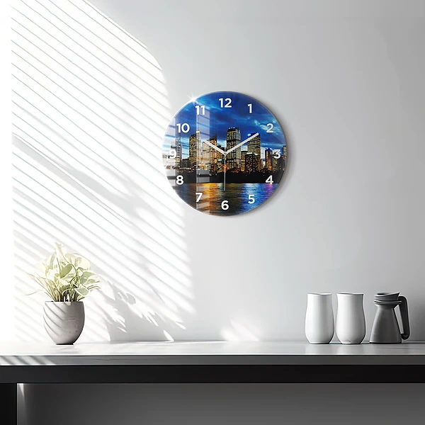 Wanduhr glas rund Sydney am Abend
