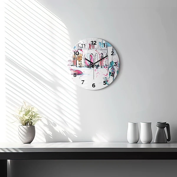 Wanduhr glas rund Element der Weiblichkeit