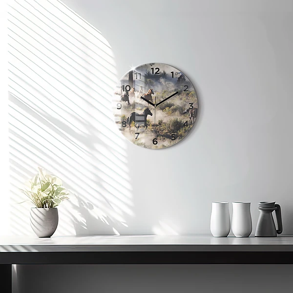 Wanduhr rund mit motiv Herde von rasenden Pferden