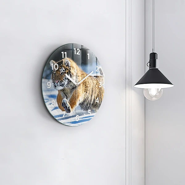 Wanduhr glas rund Mutiger Schritt vorwärts