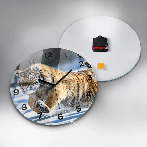 Wanduhr glas rund Mutiger Schritt vorwärts