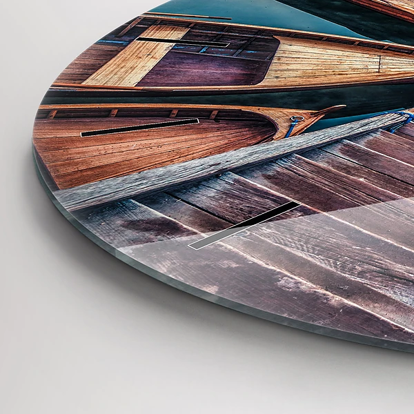 Wanduhr rund Plattform und See