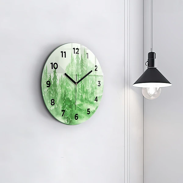 Wanduhr rund Gemälde eines grünen Waldes