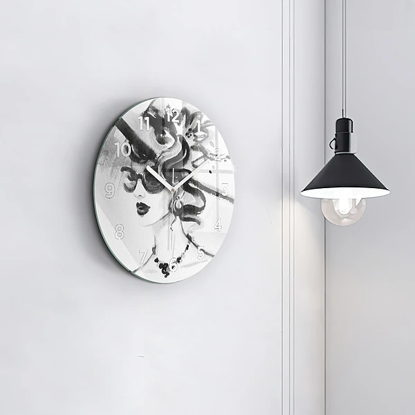 Wanduhr rund Modische Frau
