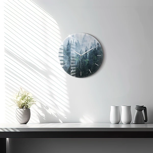 Wanduhr rund mit motiv Neblige Berglandschaft