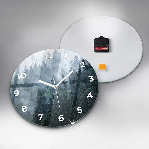 Wanduhr rund mit motiv Neblige Berglandschaft