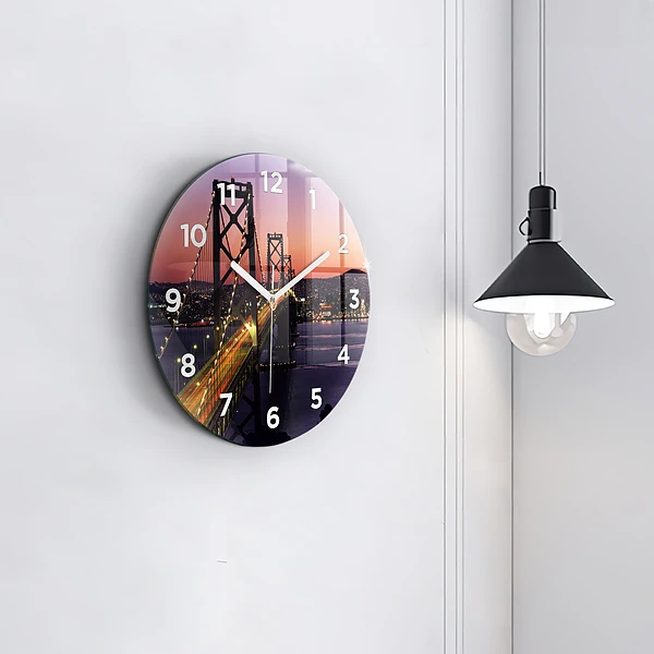 Wanduhr rund Sonnenuntergang in den USA
