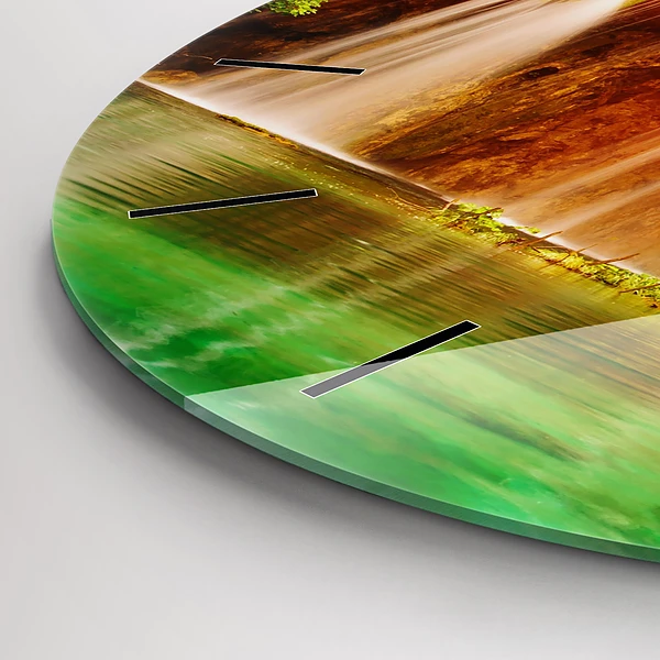 Wanduhr rund mit motiv Blick auf einen Wasserfall