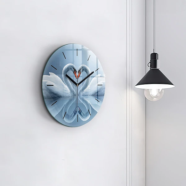 Wanduhr glas rund Schwäne im Herzen
