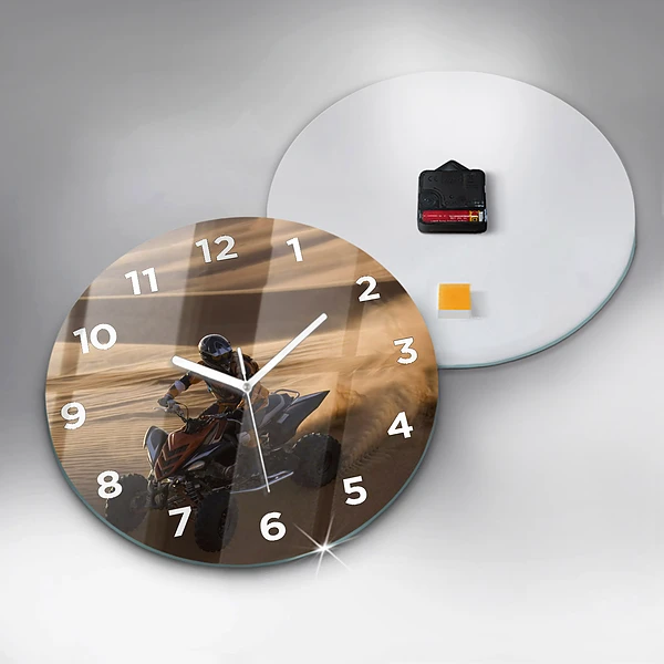 Wanduhr rund mit motiv Quad in der Wüste