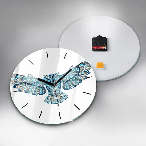 Wanduhr rund Eule im Flug