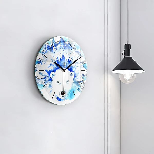 Wanduhr glas rund Bär auf einem Hintergrund aus Eis